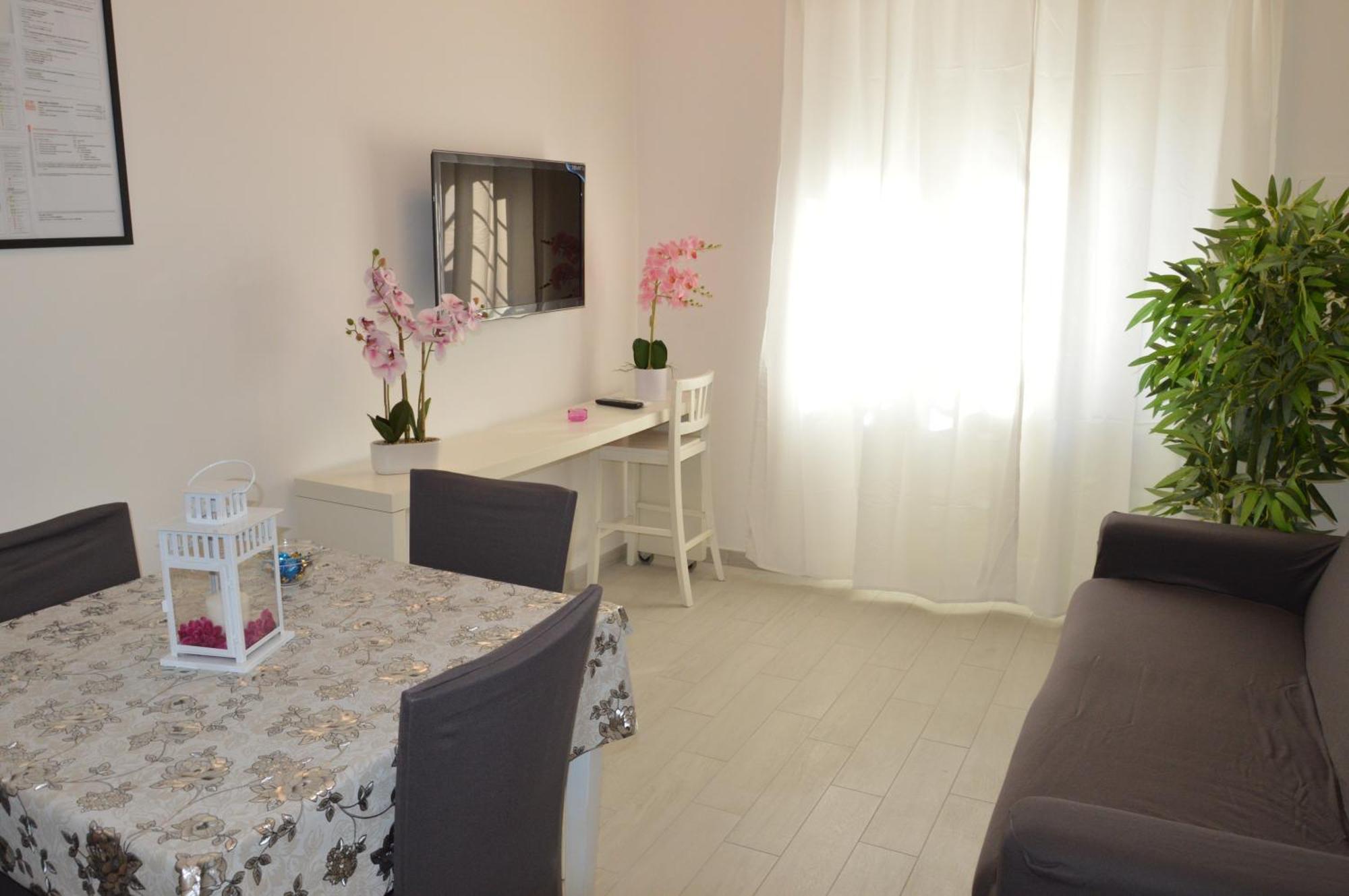 Apartment Domus53 *